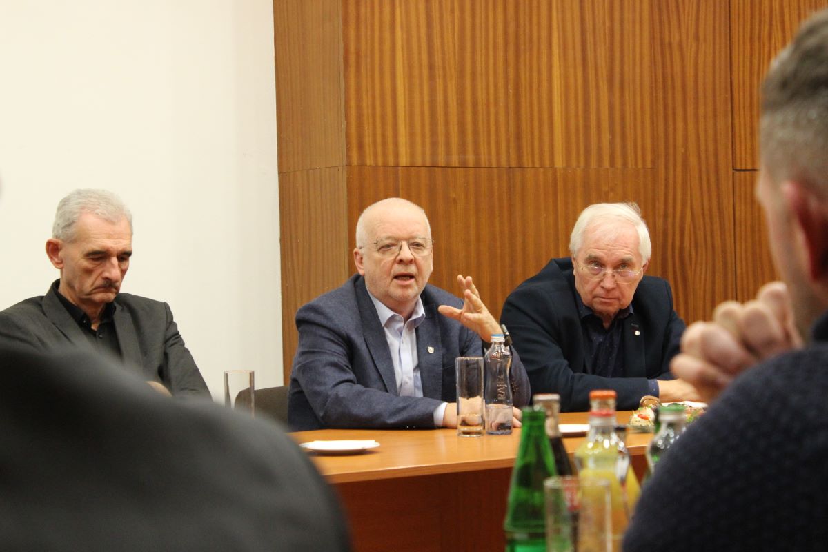 Stretnutie priemyselnej rady