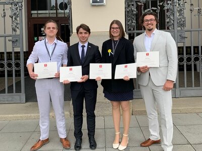 Z medzinárodného kola ŠVOČ si naši študenti odniesli päť ocenení