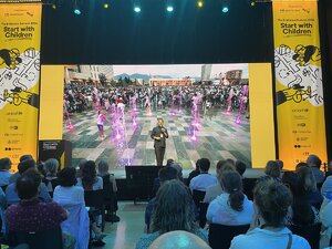 Jeden z prednášajúcich na konferencii