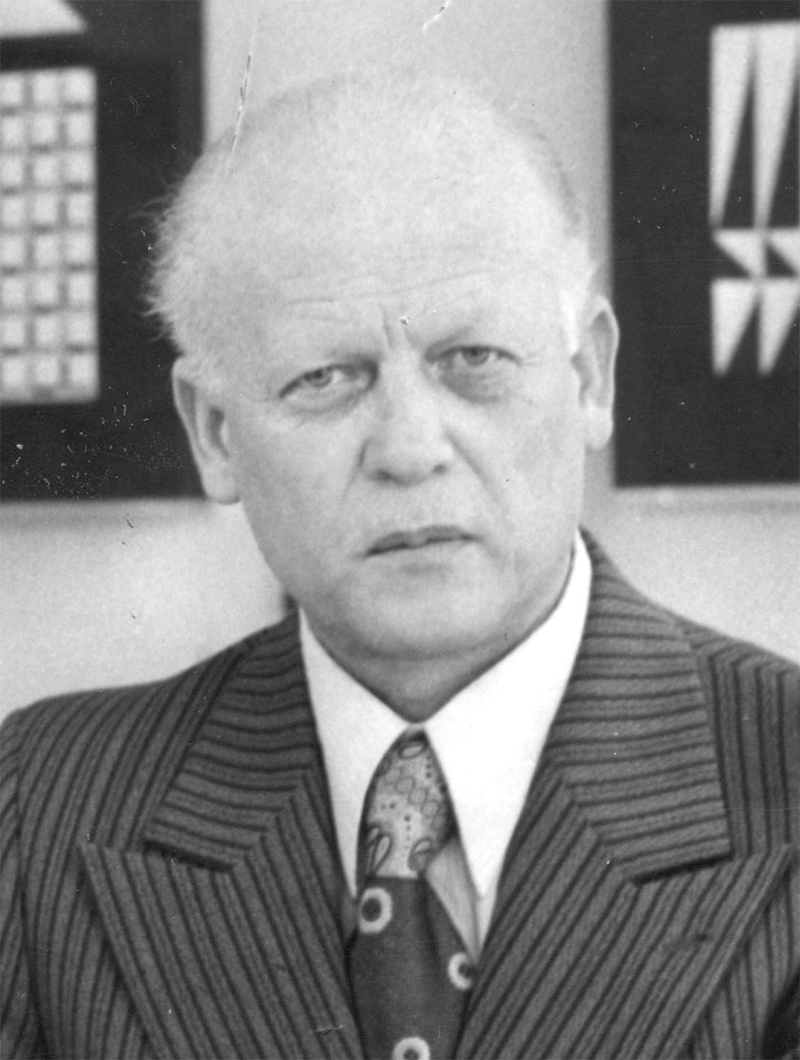 prof. Ernest Mäsiar