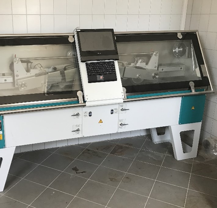 Model štvrtinového auta