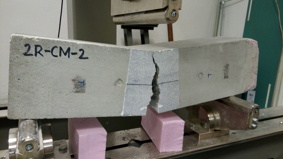Laboratórny výskum v oblasti aplikácií betónu s obsahom RA