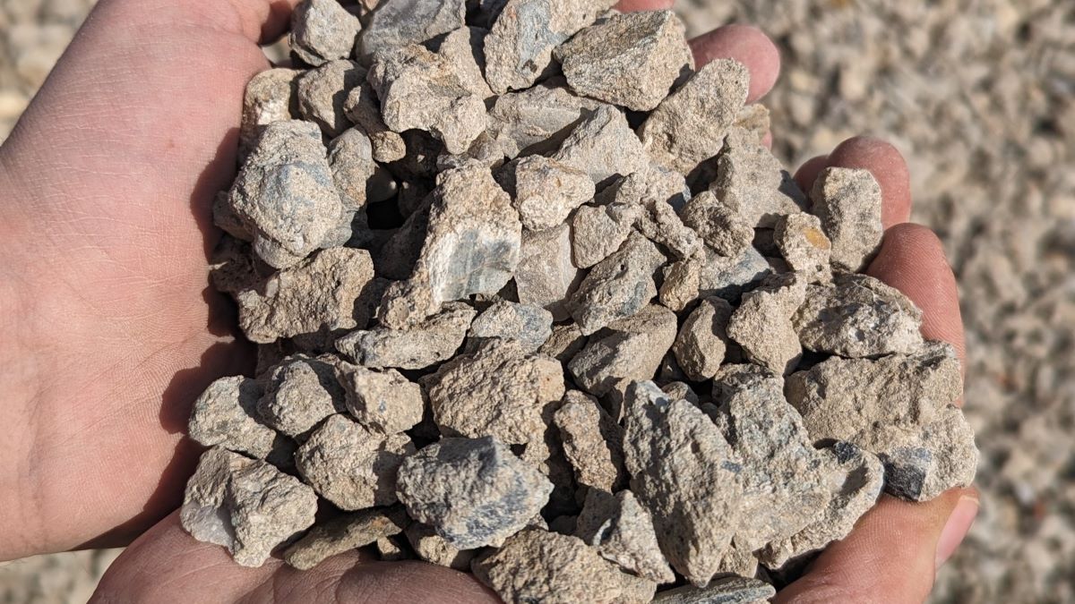 Výskum v oblasti použitia betónu s obsahom hrubého recyklovaného betónového kameniva