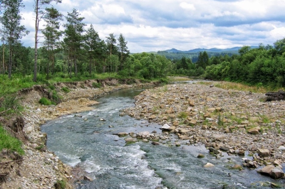 Analýza klimatických a hydrologických extrémov metódami data miningu a inými nástrojmi hydroinformatiky z pohľadu adaptačných opatrení v krajine